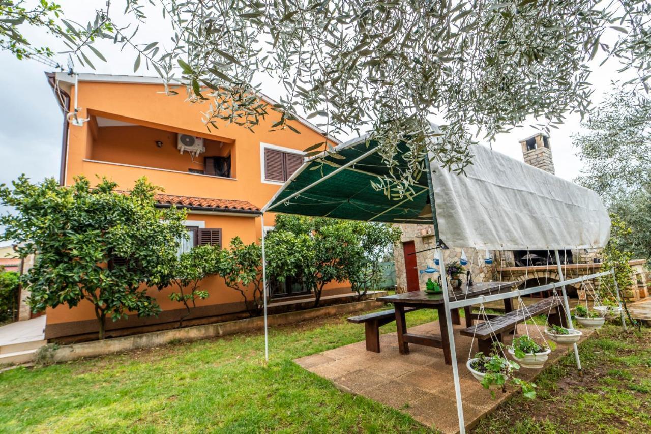 Appartamento House Silvija Pola Esterno foto